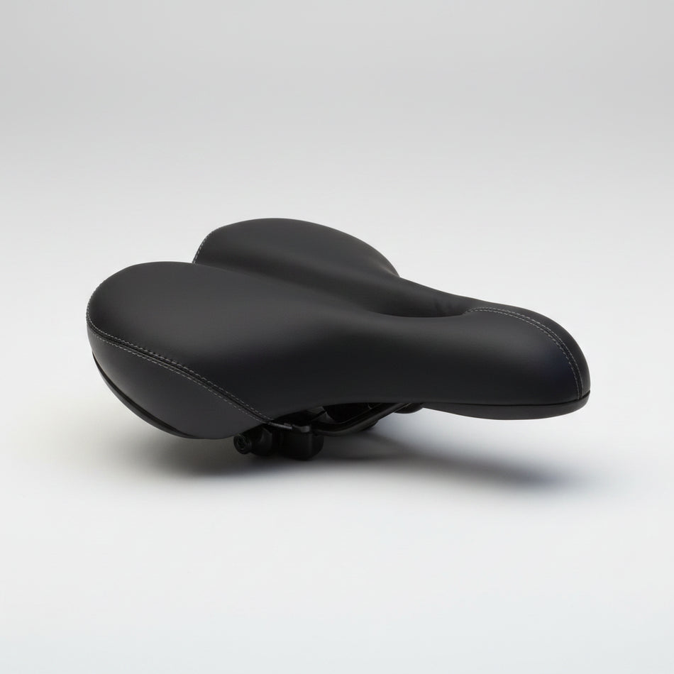 Saddle Black Vinyl Top Memory Foam Black Rail With Clamp 150 x 250mm