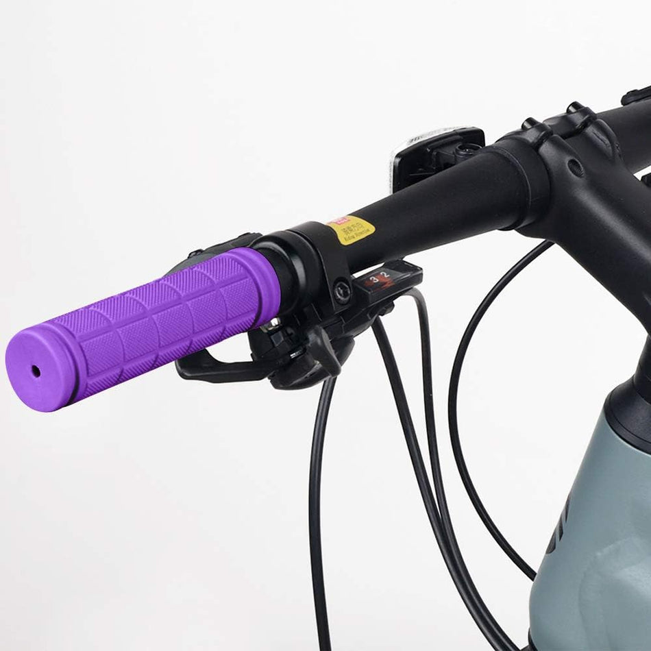 A pair of ergonomic bicycle handles in non-slip soft rubber, Purple