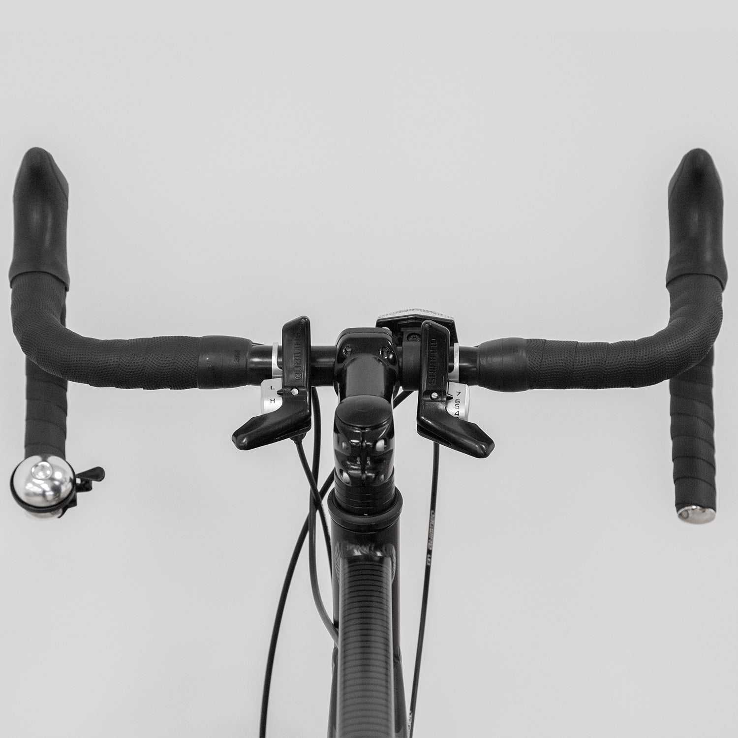 700C Adventure Road Bike with 14 Speed | Black Ember