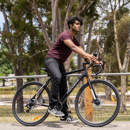 700C Adventure Road Bike with 14 Speed | Black Ember
