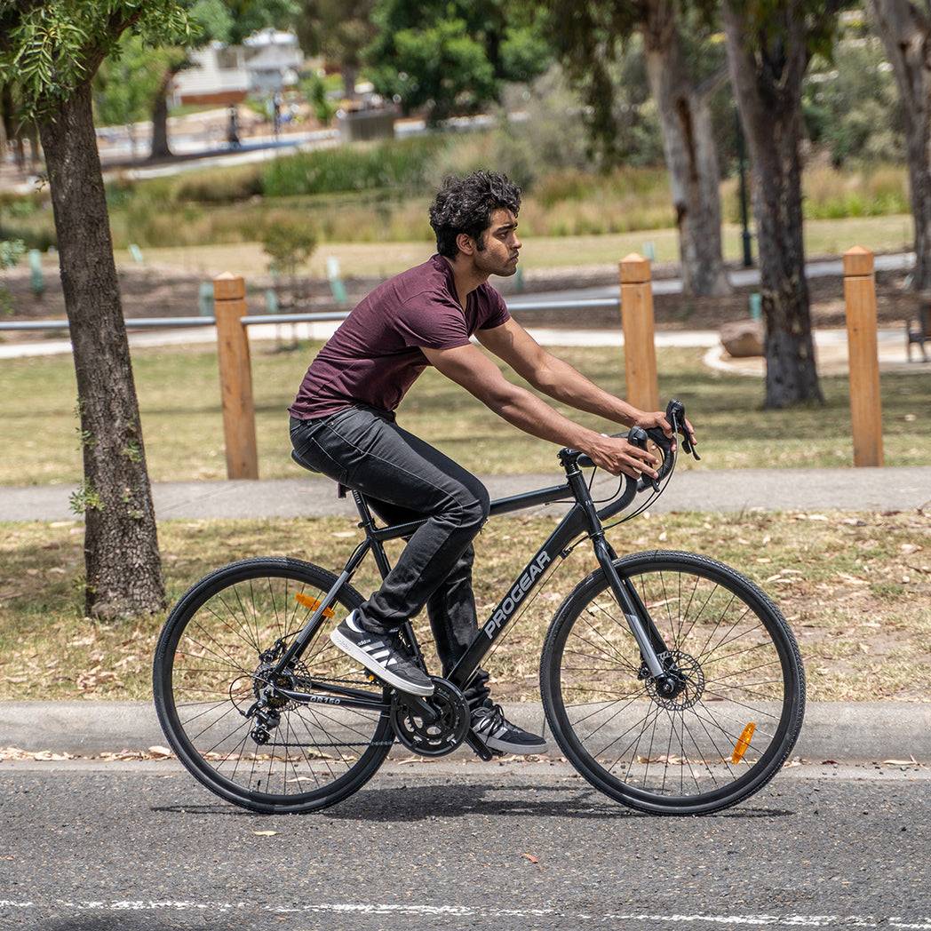 700C Adventure Road Bike with 14 Speed | Black Ember