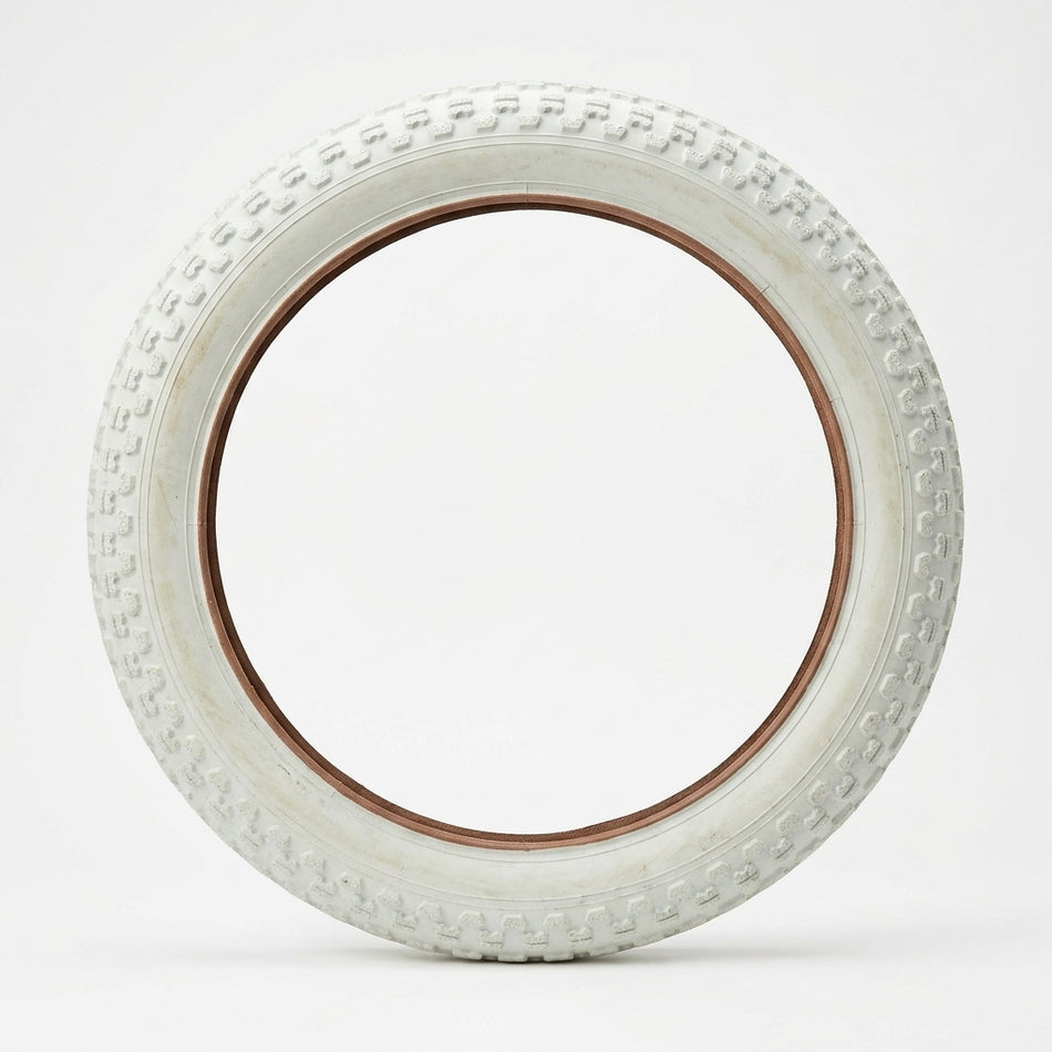 Bicycle/stroller tyre — Studio - Clean | Generated by Modelize