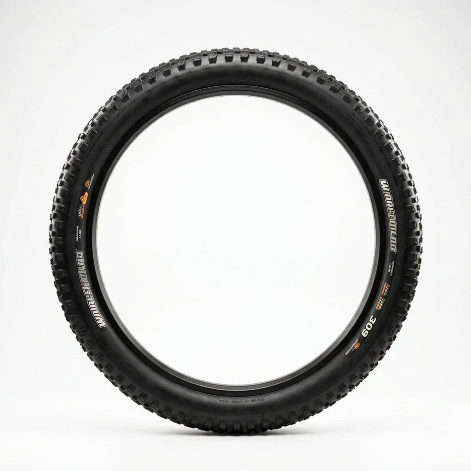 Mountain bike tire — Studio - Clean | Generated by Modelize